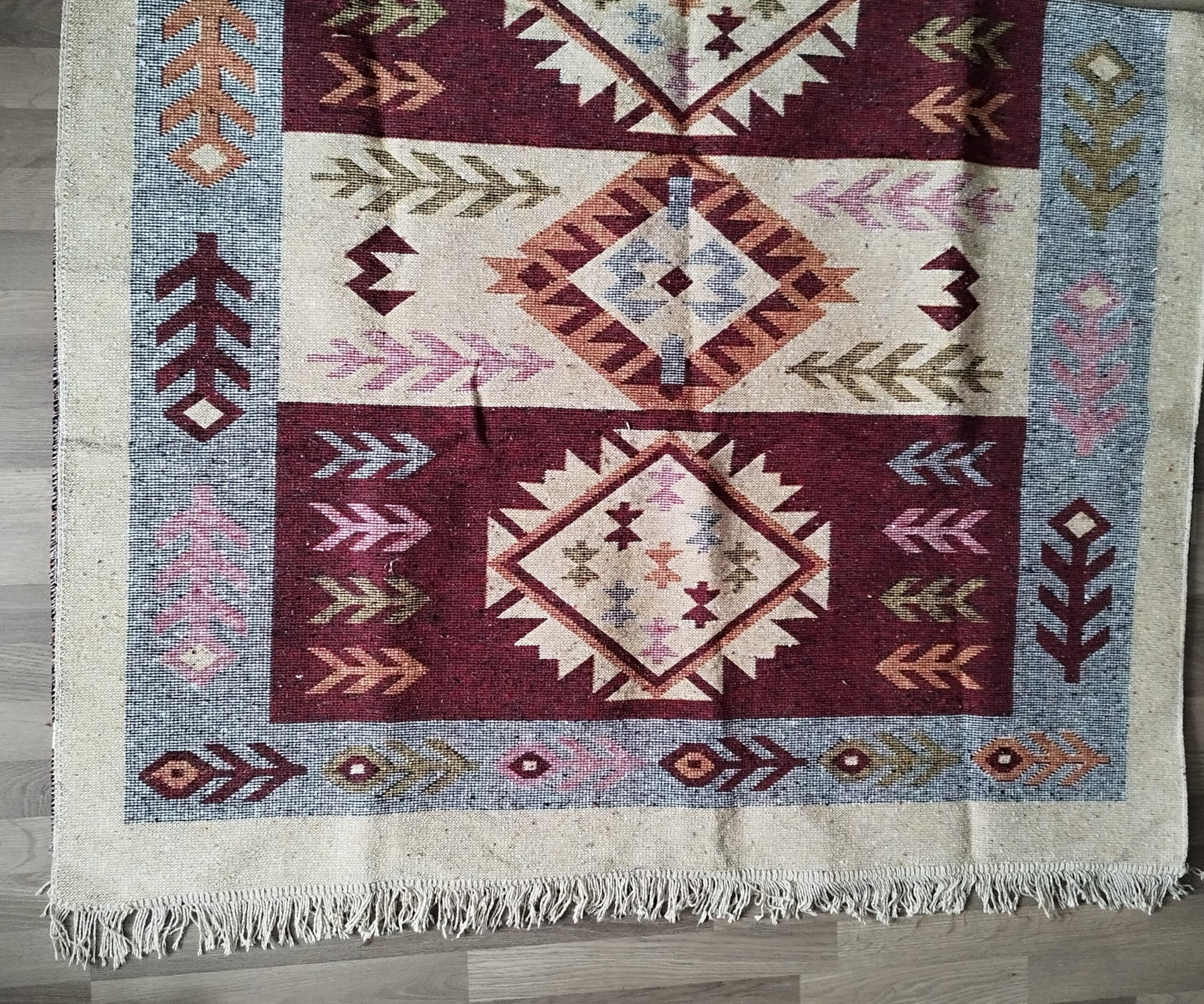 Covor traditional, dimensiunea 80x200cm, rosu si crem, model SPIC DE GRAU - imagine 2