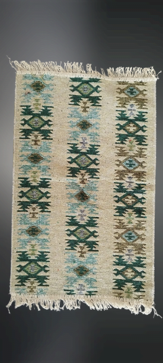Covor traditional tesut,cu doua fete, dimensiunea 60x250cm verde si crem, model RUSTIC - imagine 3