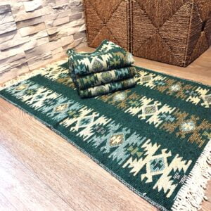 set 4 Covoare traditionale tesute, cu doua fete, dimensiunea 60x90cm, Verde, model Rustic