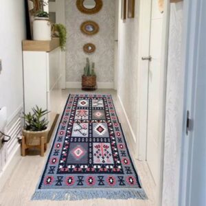 Covor traditional, cu doua fete, dimensiunea 80x300cm, H&H46