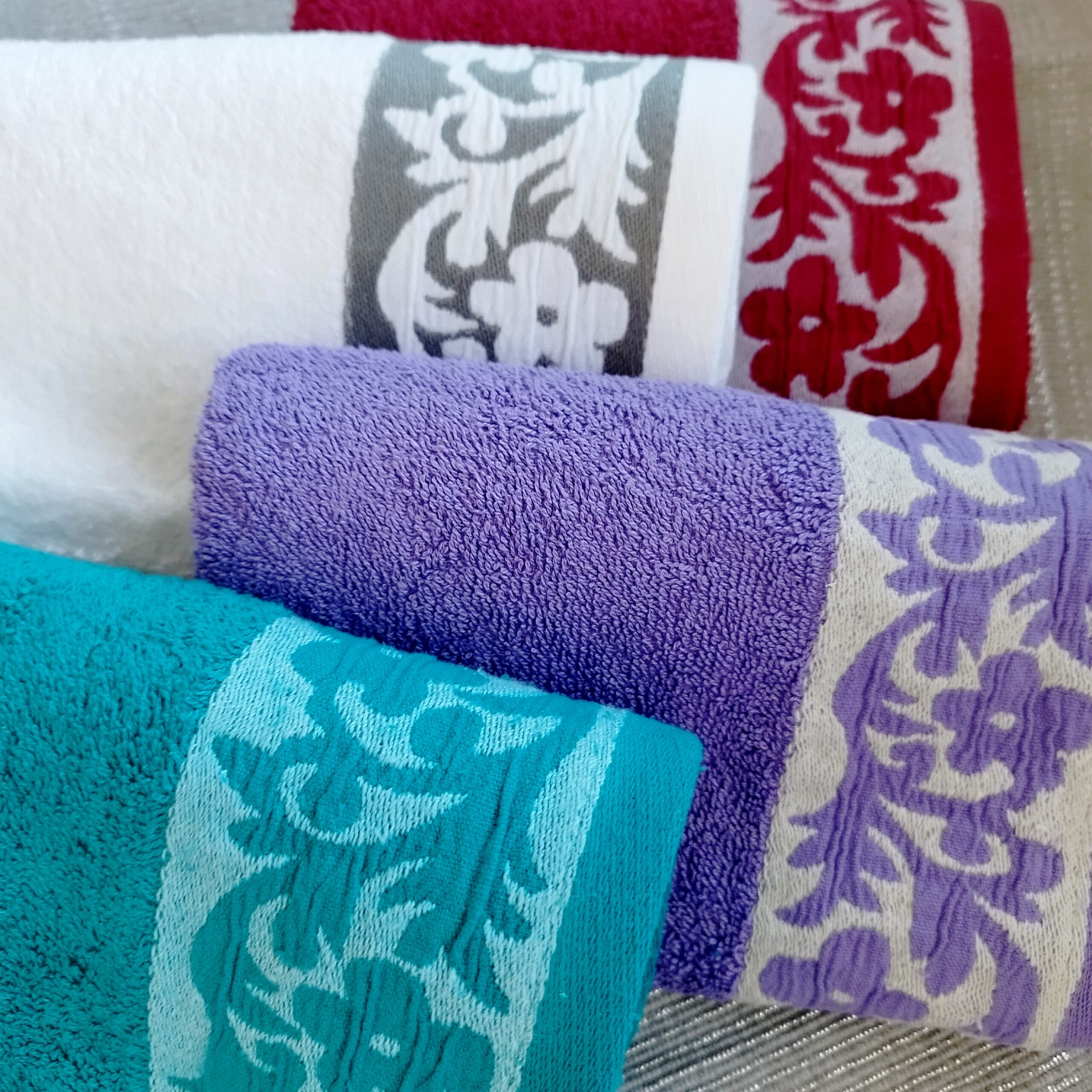 Set 4 prosoape baie , bumbac 100%, dimensiune 50x100cm jacquard Flower