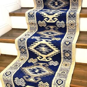 Covor traditional, dimensiunea 60x300cm Albastru si crem, model HORA