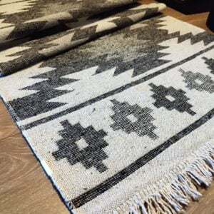 Covor traditional, tesut, cu doua fete, dimensiunea 80x150cm gri si crem, model RUSTIC 3 - imagine 2