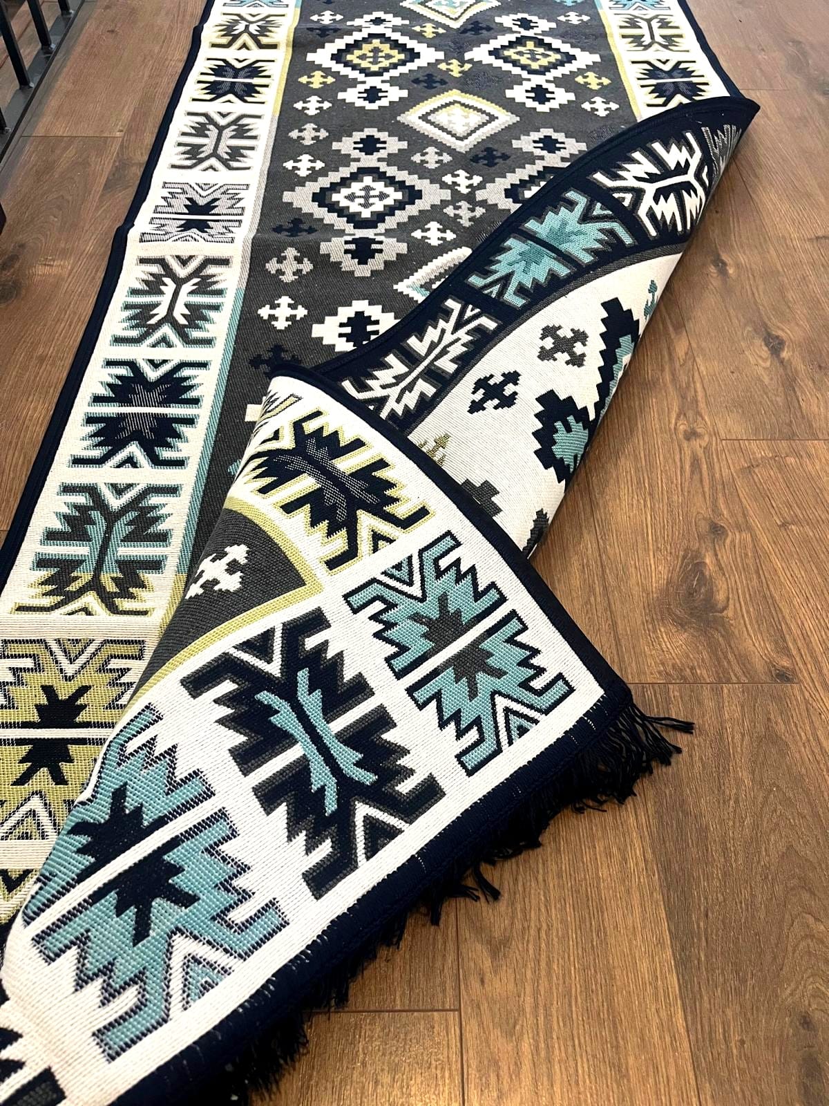 Covor traditional, cu doua fete, dimensiunea 80x200cm, H&H110 - imagine 3