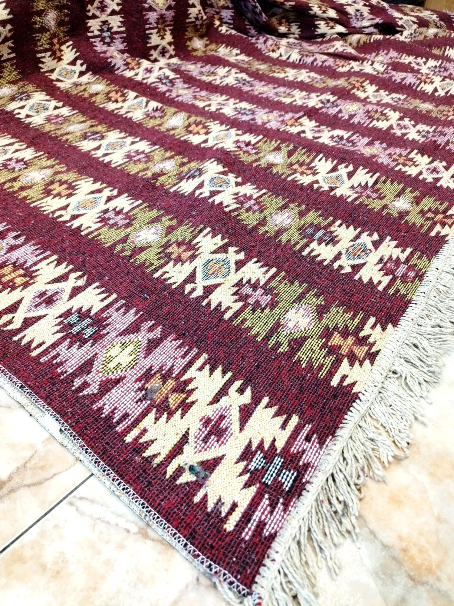 Covor traditional, dimensiunea 300x400cm, Maro si crem, model Rustic