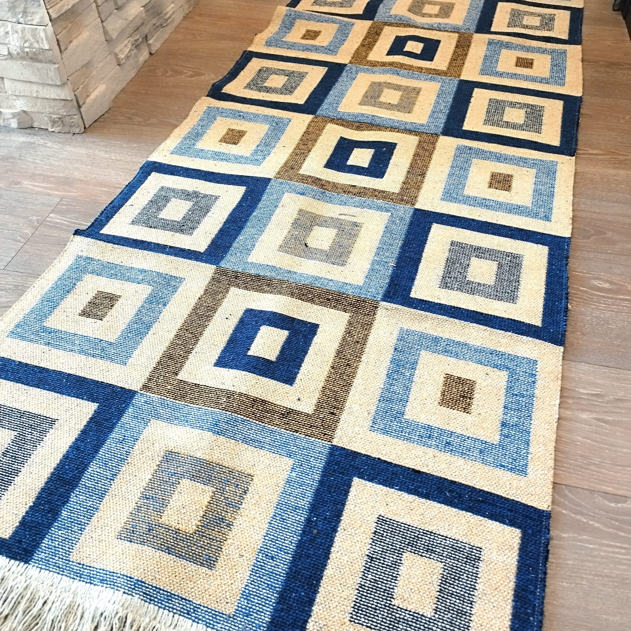 Covor traditional, tesut, iuta,cu doua fete, dimensiunea 80x200cm Albastru si crem, model Geometric - imagine 4