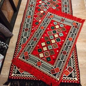 Alternative view of Covor tesut, dimensiunea 80x150cm+60x90cm, rosu, Velur Geometric 3