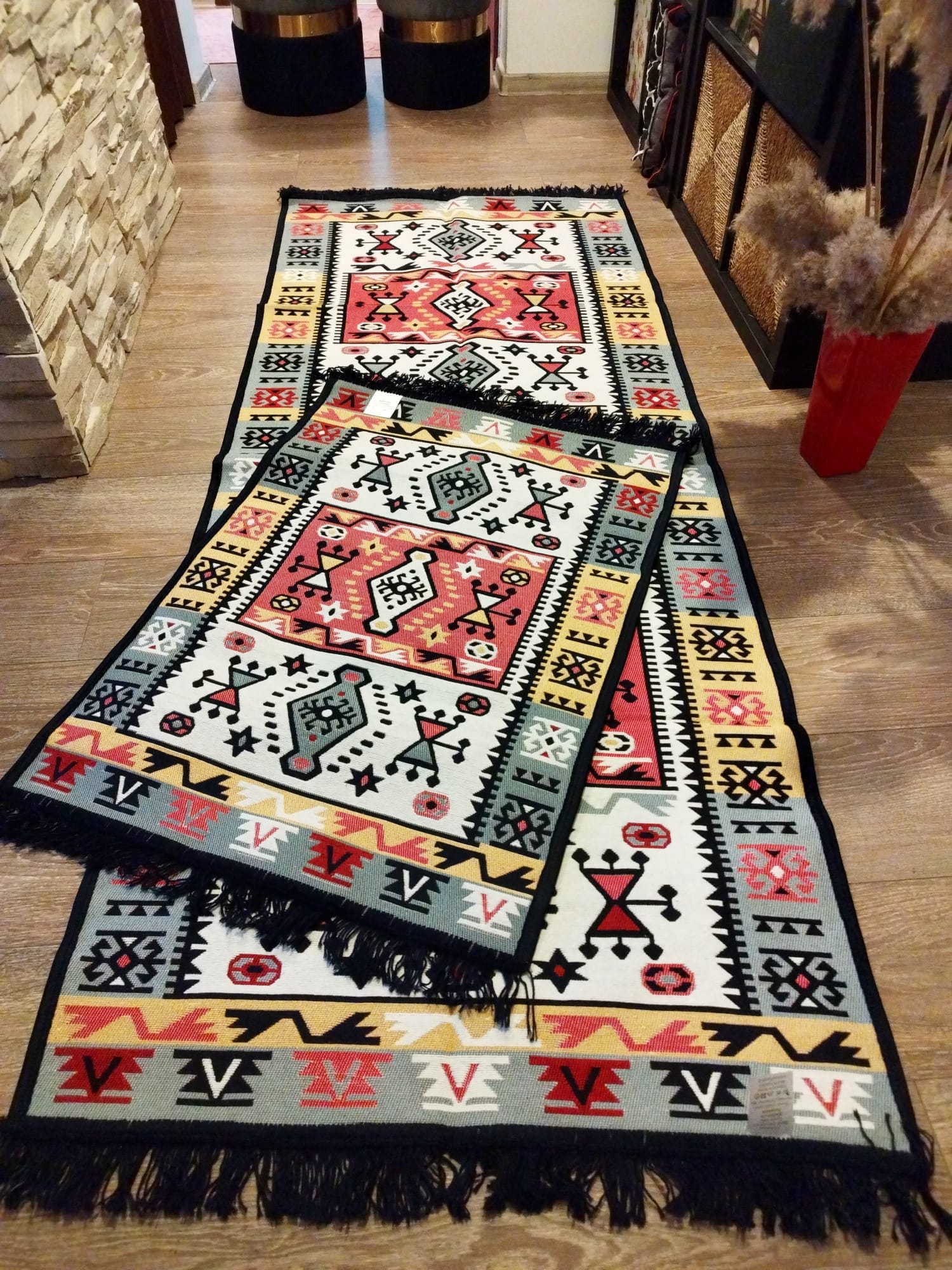1+1 Covoare tesute, cu doua fete, dimensiunea 60x90cm+80x200cm H&H104s