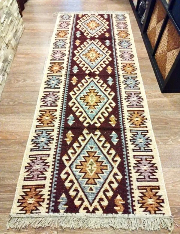 Covor traditional, tesut, cu doua fete, IUTA, dimensiunea 80x200cm Mahon si crem, model ROMB - imagine 3