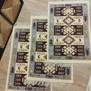 Set 3 Covoare traditionale, dimensiunea 60x90cm, maro si crem2 - imagine 2