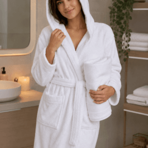 Halat alb din prosop, cu gluga, bumbac 100%, unisex dimensiune S