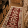Covor traditional, tesut, cu doua fete, dimensiunea 80x125cm Rosu si crem, model Hora